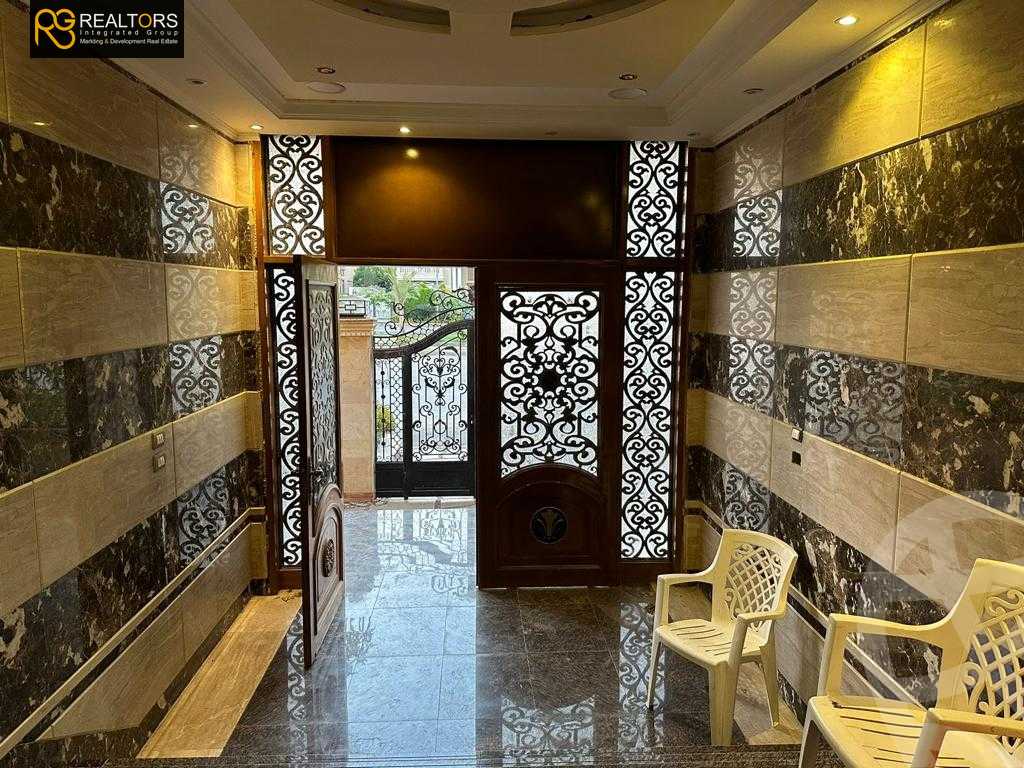 https://aqarmap.com.eg/en/listing/4326449-for-sale-cairo-el-sheikh-zayed-city-el-hay-eltaseaa-lhy-lts