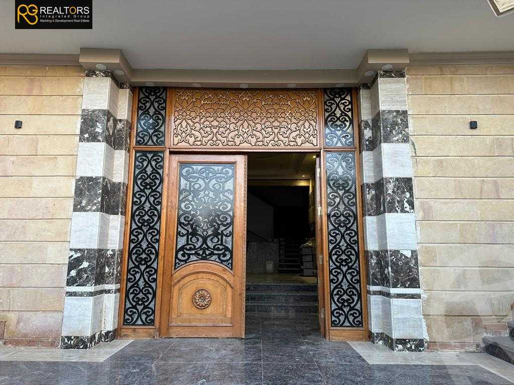 https://aqarmap.com.eg/en/listing/4326449-for-sale-cairo-el-sheikh-zayed-city-el-hay-eltaseaa-lhy-lts