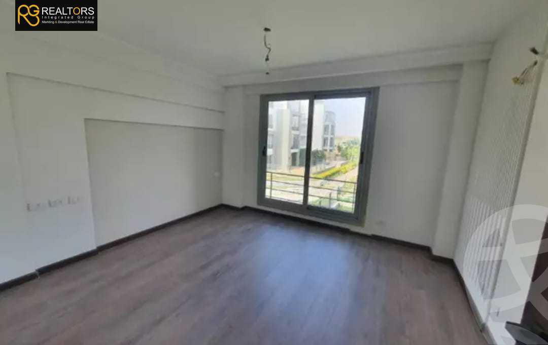 https://aqarmap.com.eg/en/listing/4326460-for-sale-cairo-6th-of-october-compound-palm-parks