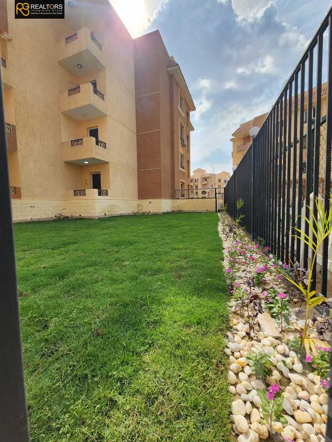 https://aqarmap.com.eg/en/listing/4326571-for-sale-cairo-el-sheikh-zayed-city-compounds-in-sheikh-zayed-el-khamayel