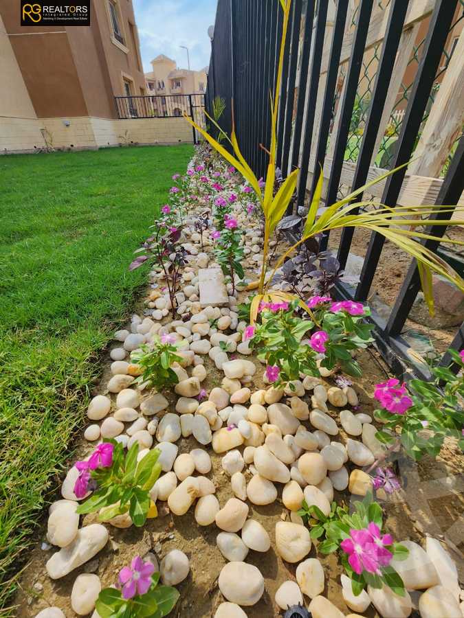 https://aqarmap.com.eg/en/listing/4326571-for-sale-cairo-el-sheikh-zayed-city-compounds-in-sheikh-zayed-el-khamayel