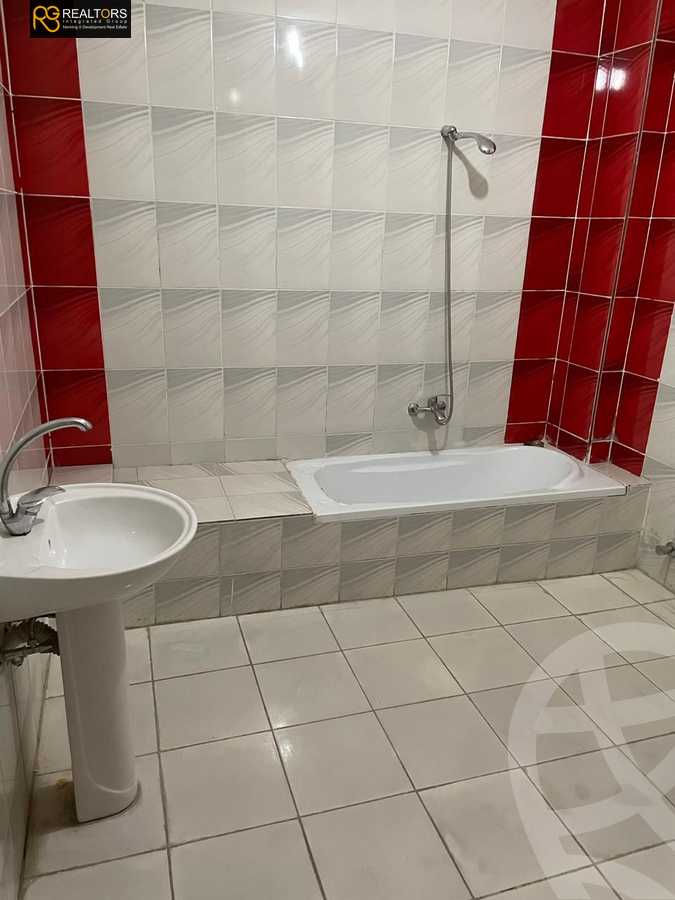 https://aqarmap.com.eg/en/listing/4328997-for-sale-cairo-6th-of-october-lhsry