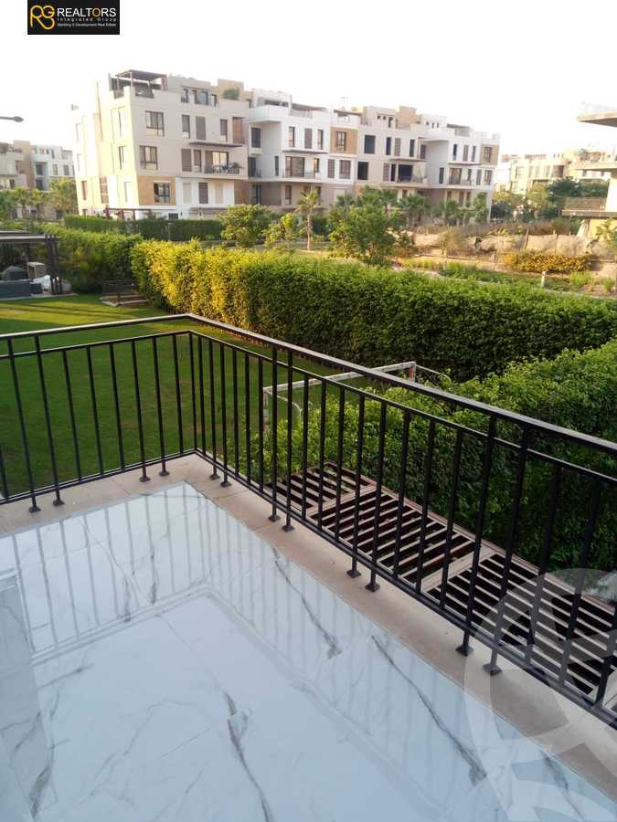 https://aqarmap.com.eg/ar/listing/4378988-for-sale-cairo-el-sheikh-zayed-city-compounds-in-sheikh-zayed-beverly-hills