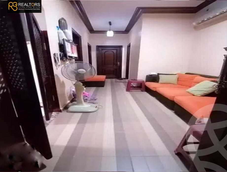 https://aqarmap.com.eg/en/listing/4379048-for-sale-cairo-el-sheikh-zayed-city-el-hay-el-khames-lhy-lkhms