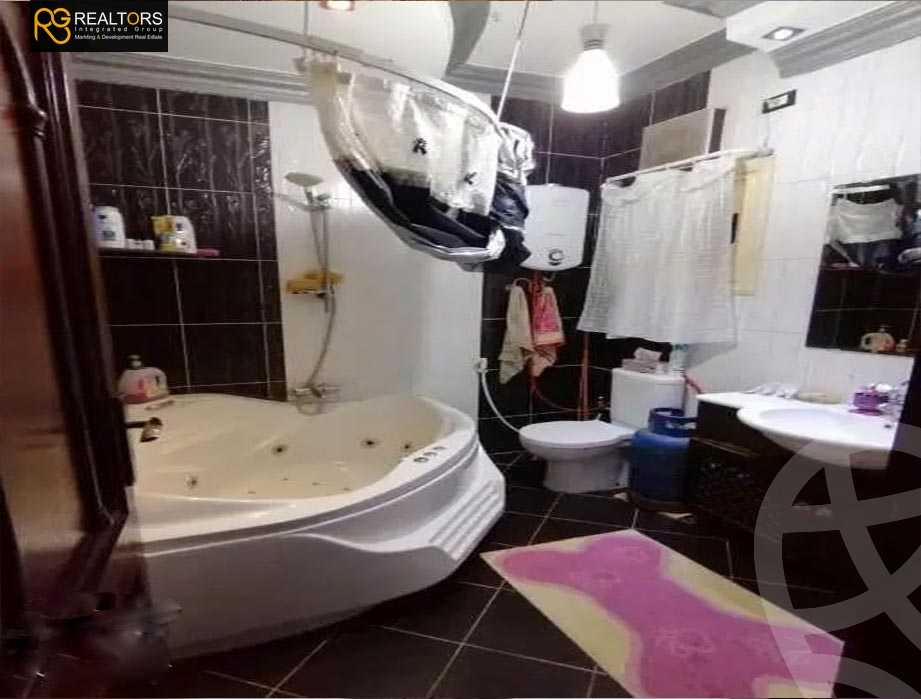 https://aqarmap.com.eg/en/listing/4379048-for-sale-cairo-el-sheikh-zayed-city-el-hay-el-khames-lhy-lkhms