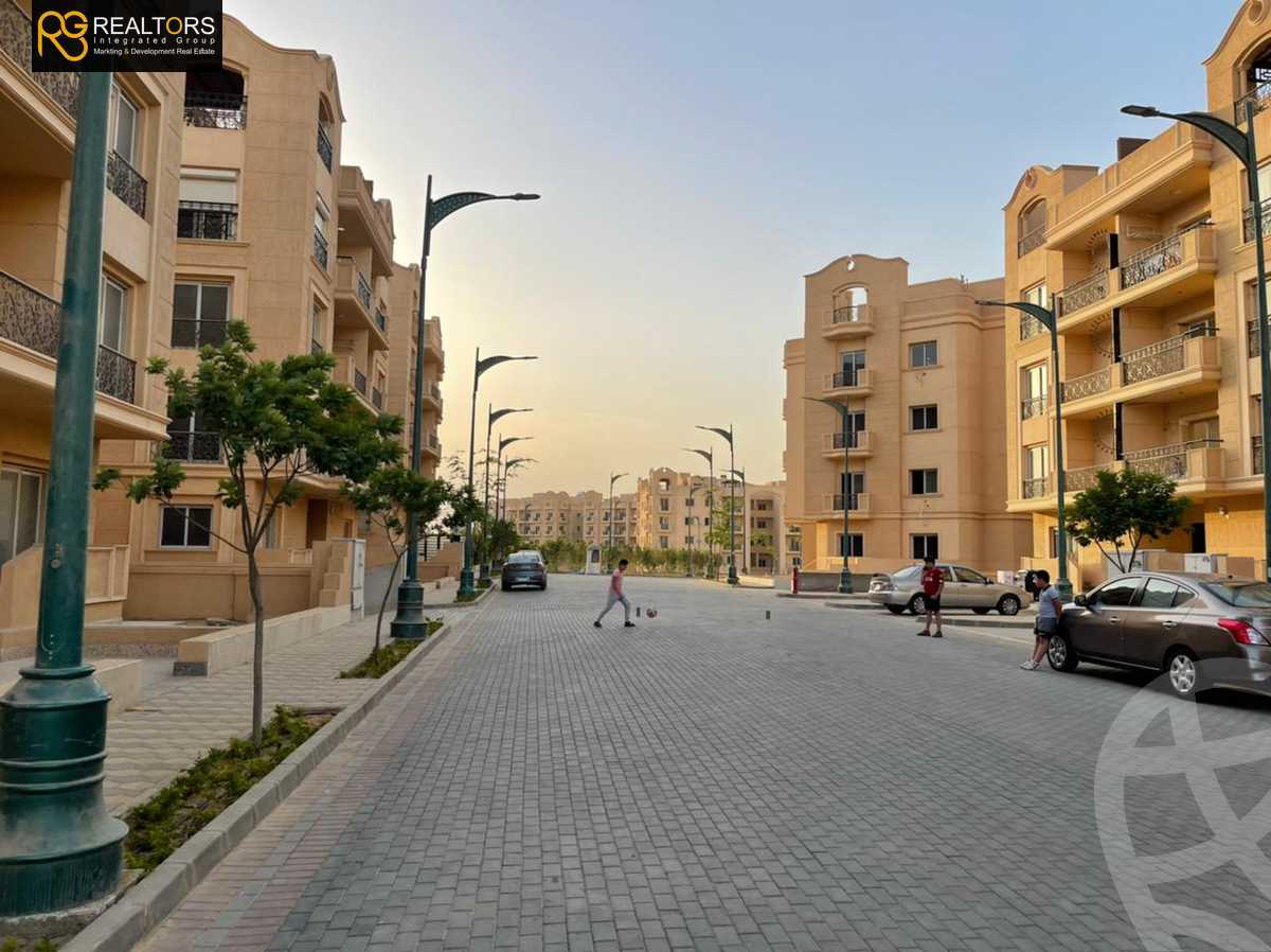 https://aqarmap.com.eg/en/listing/4380693-for-sale-cairo-6th-of-october-compound-diar-el-tameer