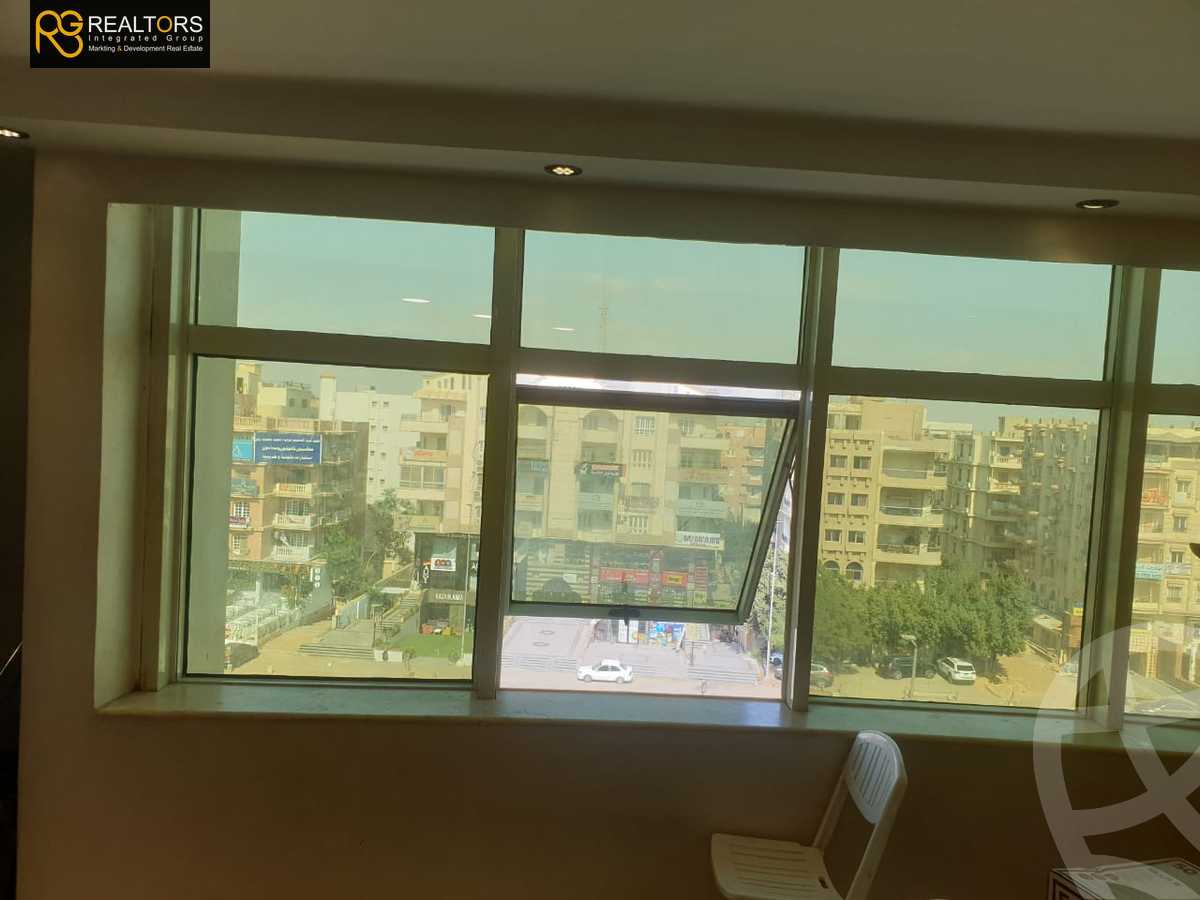 https://aqarmap.com.eg/en/listing/4380711-for-sale-cairo-6th-of-october-lhsry