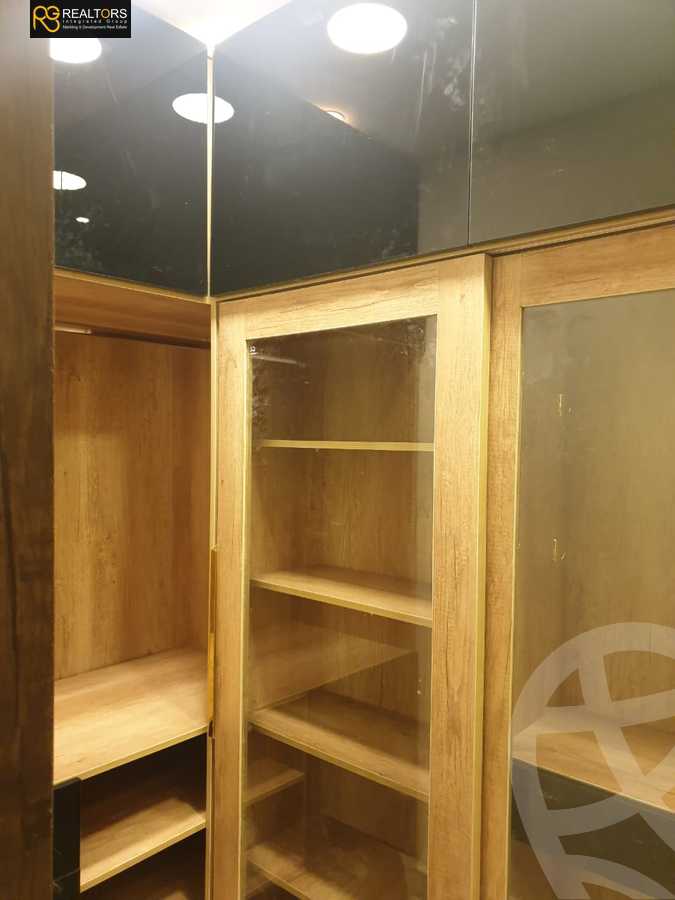 https://aqarmap.com.eg/en/listing/4380711-for-sale-cairo-6th-of-october-lhsry