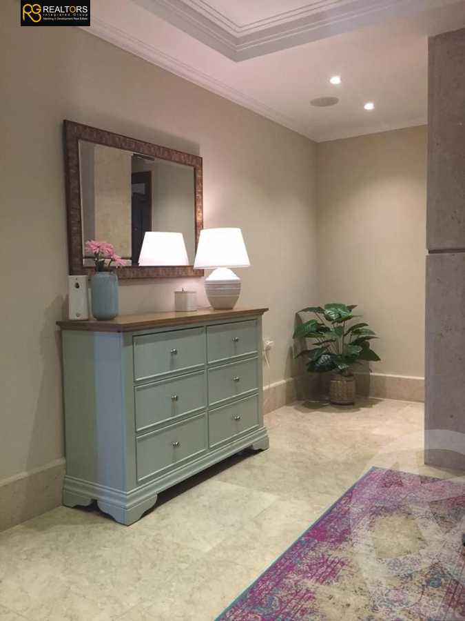 https://aqarmap.com.eg/en/listing/4381183-for-sale-cairo-el-sheikh-zayed-city-el-hay-eltaseaa-lhy-lts