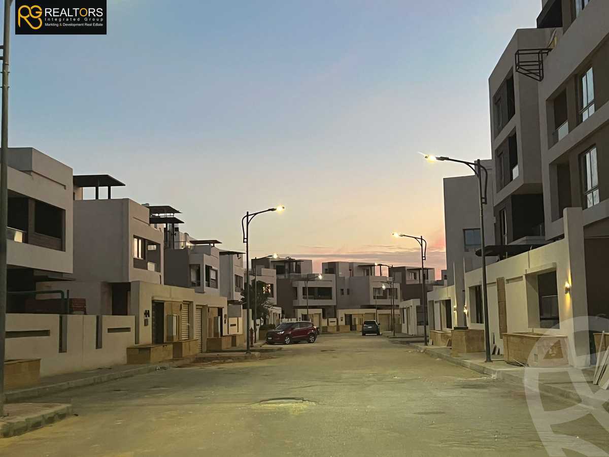 https://aqarmap.com.eg/ar/listing/4381621-for-sale-cairo-6th-of-october-compound-upville