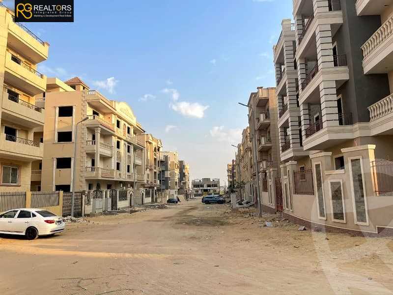 https://aqarmap.com.eg/en/listing/4437460-for-sale-cairo-el-sheikh-zayed-city-bait-el-watan