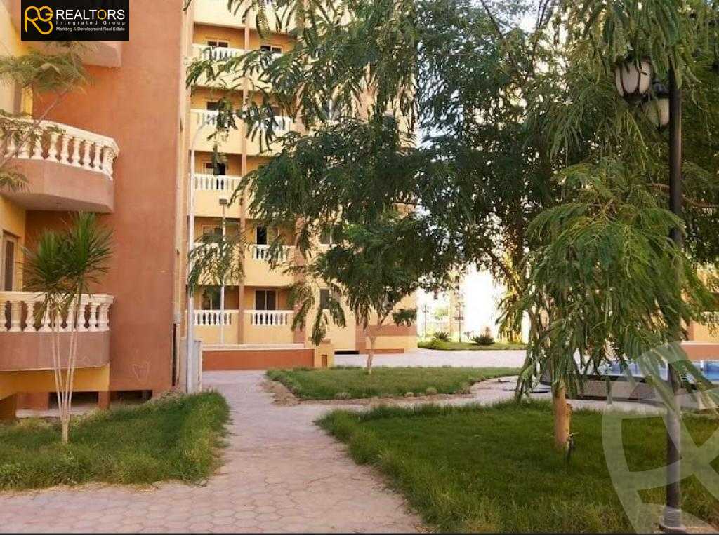 https://aqarmap.com.eg/ar/listing/4446102-for-sale-cairo-6th-of-october-hadaeq-october-kmbwnd-fy-hdyq-ktwbr-raya-city