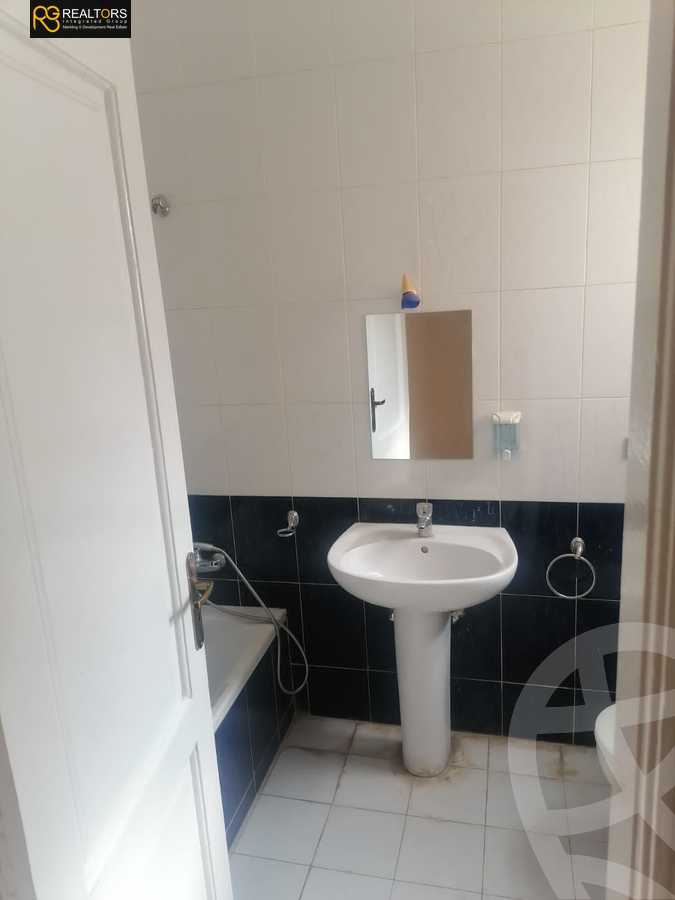 https://aqarmap.com.eg/ar/listing/4446176-for-sale-cairo-6th-of-october-hadaeq-october-kmbwnd-fy-hdyq-ktwbr-star-city