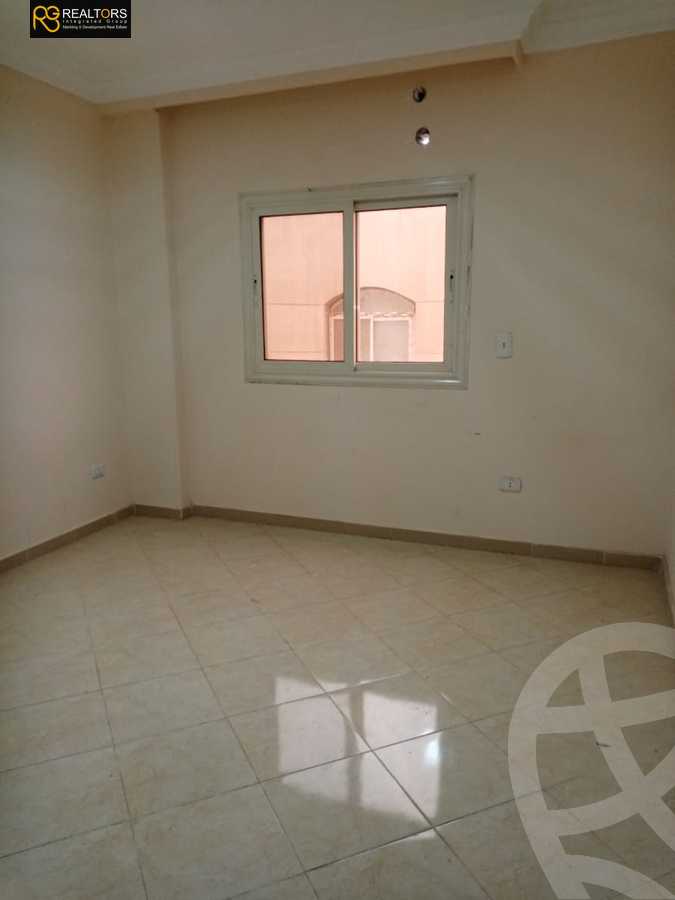 https://aqarmap.com.eg/ar/listing/4805588-for-sale-cairo-el-sheikh-zayed-city-el-hay-elsabeaa-lhy-lsb