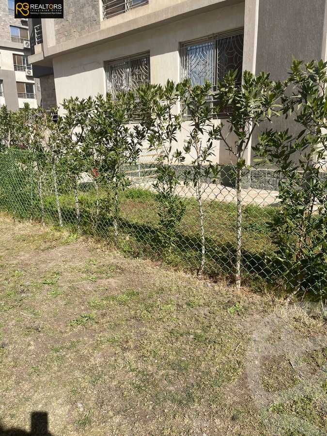 https://aqarmap.com.eg/en/listing/4808285-for-sale-cairo-el-sheikh-zayed-city-compounds-jn-1