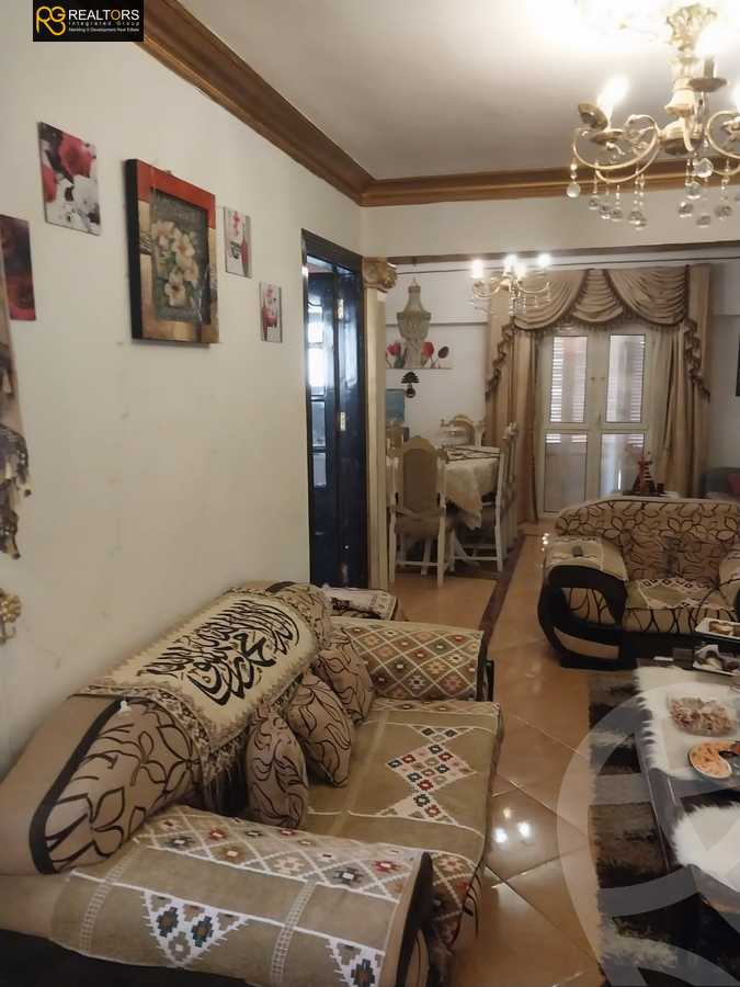 https://aqarmap.com.eg/en/listing/4808488-for-sale-cairo-6th-of-october-el-ahyaa-neighborhood-7th-mecca-el-mokarrama-st