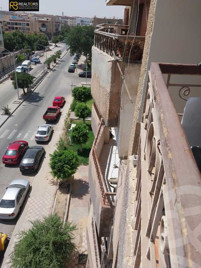 https://aqarmap.com.eg/en/listing/4808488-for-sale-cairo-6th-of-october-el-ahyaa-neighborhood-7th-mecca-el-mokarrama-st