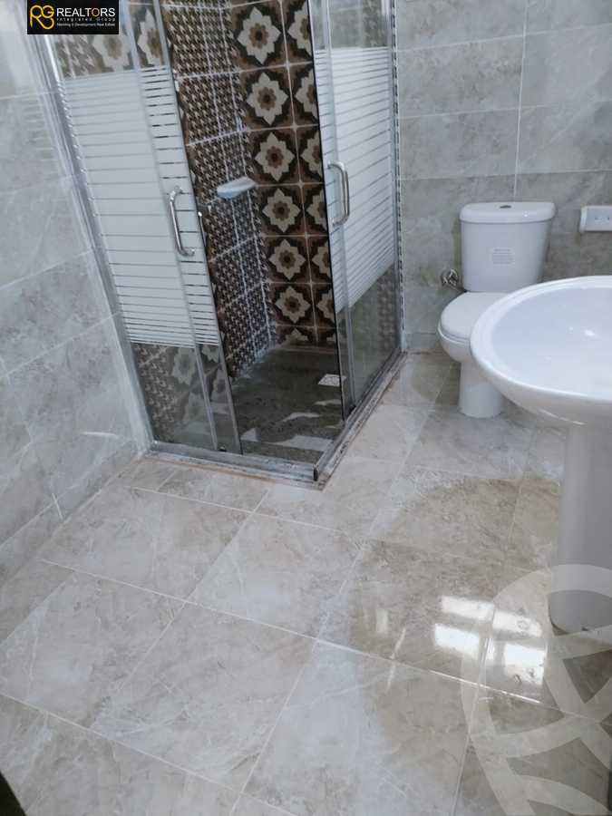 https://aqarmap.com.eg/ar/listing/5017142-for-rent-cairo-6th-of-october-compounds-jn-ktwbr