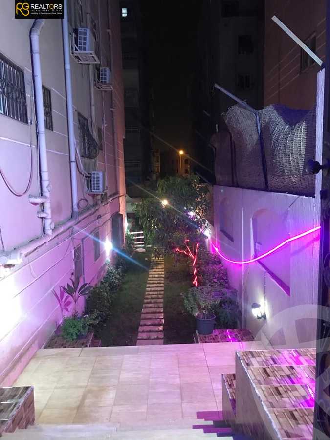 https://aqarmap.com.eg/ar/listing/5195175-for-sale-cairo-el-sheikh-zayed-city-small-investor