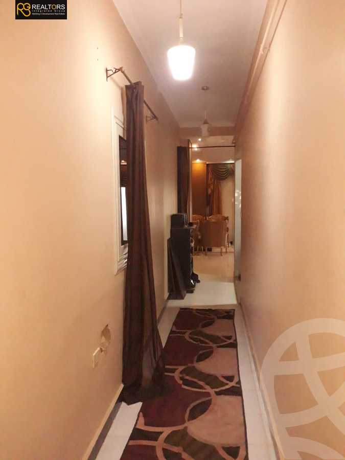 https://aqarmap.com.eg/ar/listing/5195148-for-sale-cairo-el-sheikh-zayed-city-el-hay-elawel-street-10