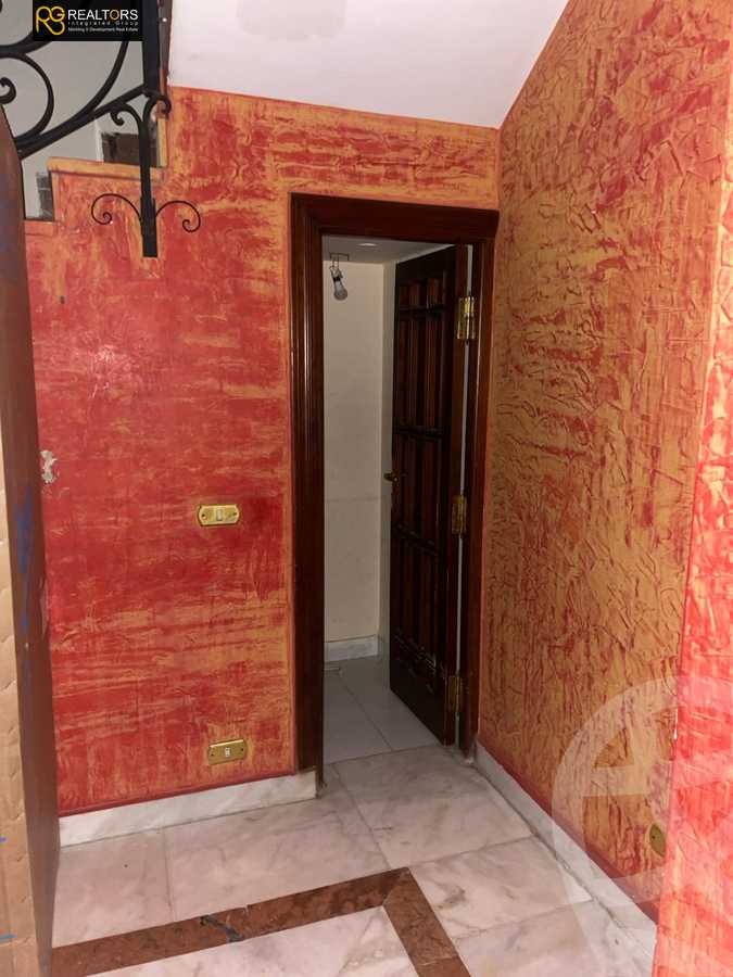 https://aqarmap.com.eg/en/listing/5224266-for-sale-cairo-6th-of-october-compounds-mena-garden-city