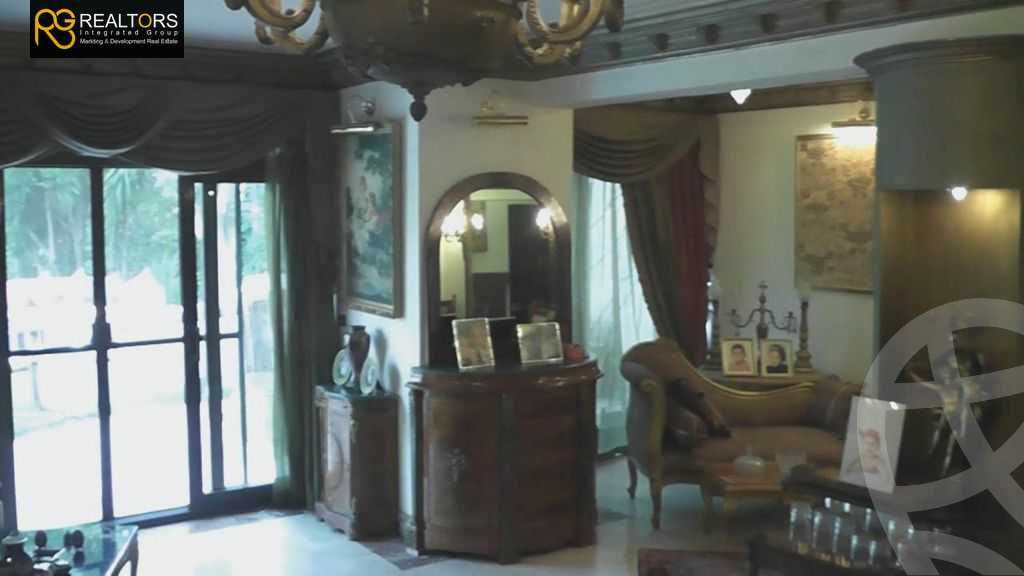 https://aqarmap.com.eg/en/listing/5224801-for-sale-cairo-6th-of-october-el-ahyaa-neighborhood-9th