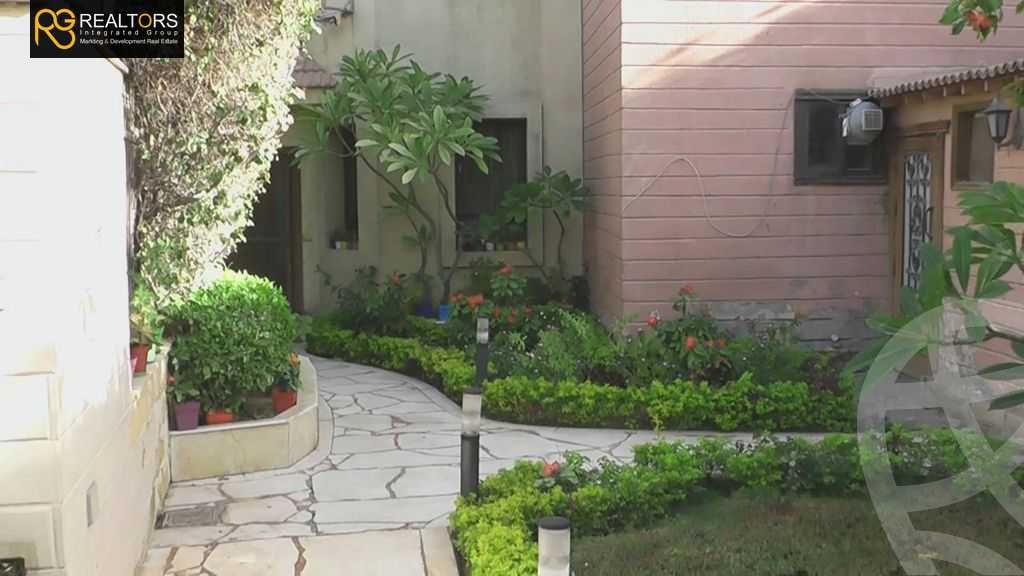 https://aqarmap.com.eg/en/listing/5224801-for-sale-cairo-6th-of-october-el-ahyaa-neighborhood-9th