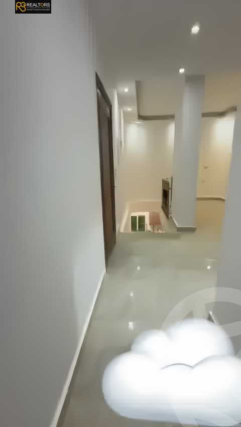 https://aqarmap.com.eg/en/listing/5243078-for-rent-cairo-el-sheikh-zayed-city-compounds