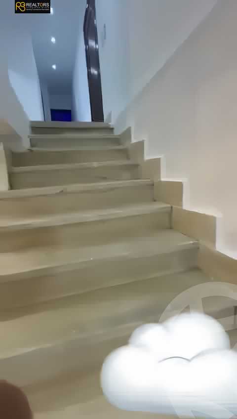 https://aqarmap.com.eg/en/listing/5243078-for-rent-cairo-el-sheikh-zayed-city-compounds