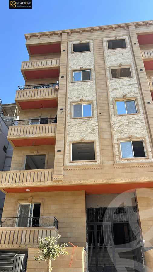 https://aqarmap.com.eg/en/listing/5243110-for-sale-cairo-6th-of-october-garb-someed-neighborhood-7th