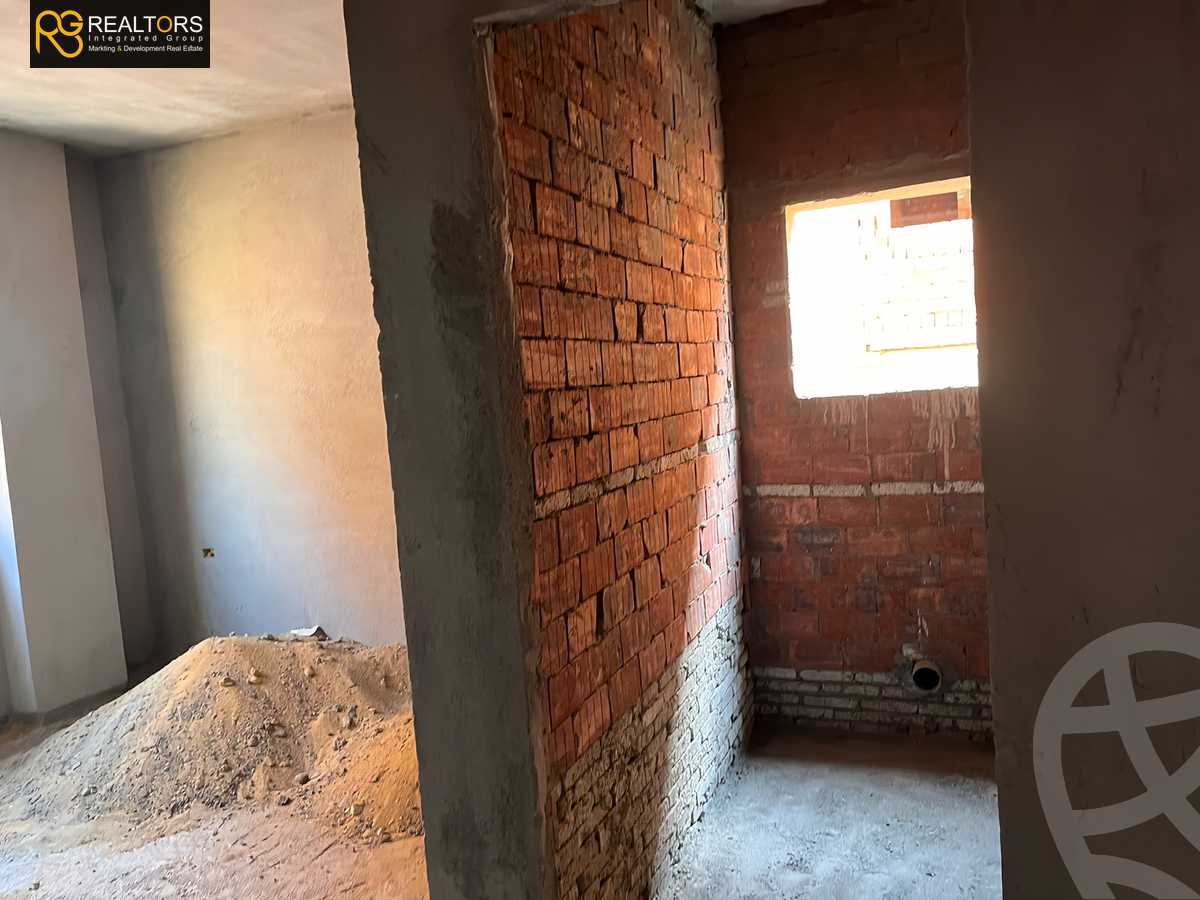 https://aqarmap.com.eg/en/listing/5243182-for-sale-cairo-6th-of-october-ganob-el-ahyaaa-el-bustan-neighborhood
