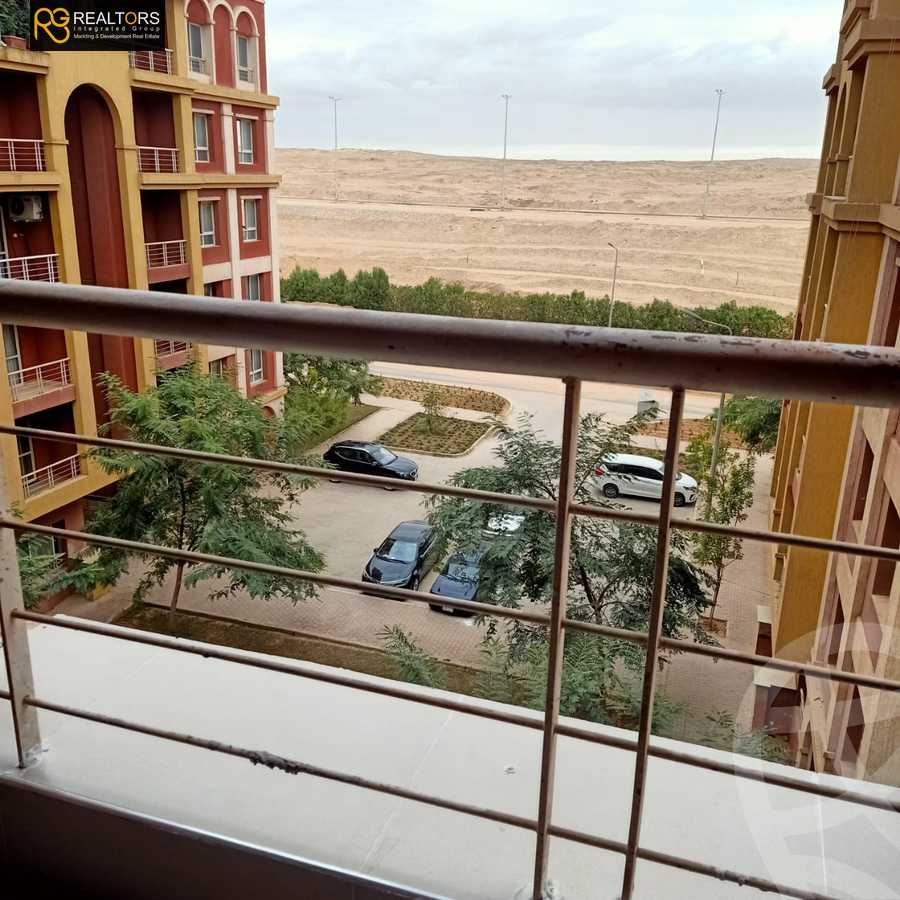 https://aqarmap.com.eg/en/listing/5335633-for-sale-cairo-6th-of-october-hadaeq-october-kmbwnd-fy-hdyq-ktwbr-djlh-blmz-m-mr-lmrshdy