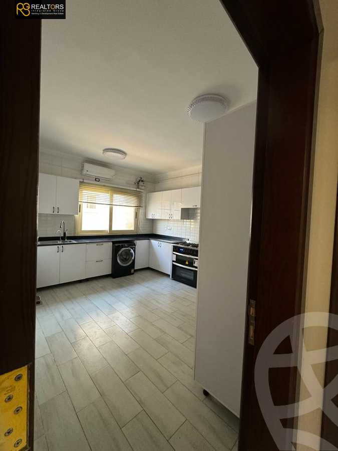 https://aqarmap.com.eg/en/listing/5335761-for-rent-cairo-el-sheikh-zayed-city-compounds-el-khamayel