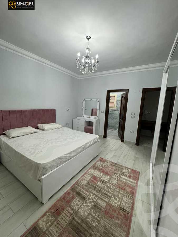 https://aqarmap.com.eg/en/listing/5335761-for-rent-cairo-el-sheikh-zayed-city-compounds-el-khamayel