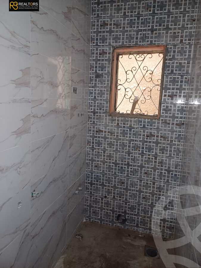 https://aqarmap.com.eg/en/listing/5335904-for-sale-cairo-el-sheikh-zayed-city-compounds-el-khamayel