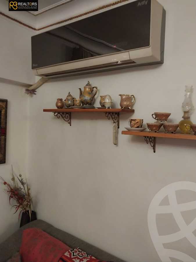https://aqarmap.com.eg/ar/listing/5335923-for-sale-cairo-6th-of-october-el-ahyaa-neighborhood-7th