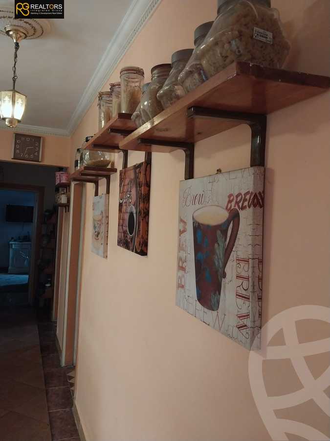 https://aqarmap.com.eg/ar/listing/5335923-for-sale-cairo-6th-of-october-el-ahyaa-neighborhood-7th