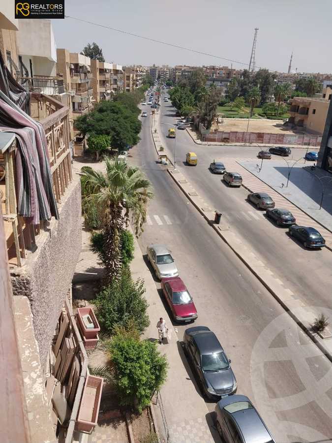 https://aqarmap.com.eg/ar/listing/5335923-for-sale-cairo-6th-of-october-el-ahyaa-neighborhood-7th