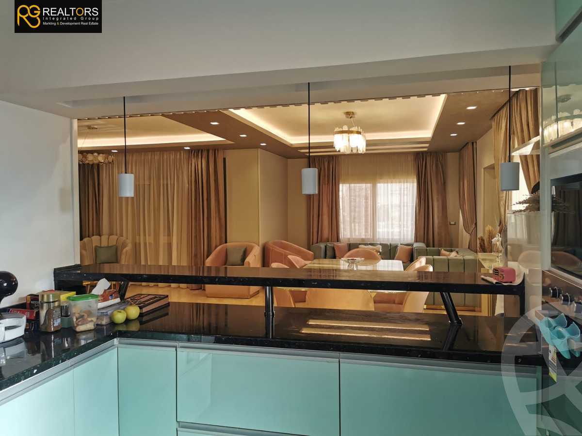 https://aqarmap.com.eg/en/listing/5336301-for-sale-cairo-el-sheikh-zayed-city-compounds