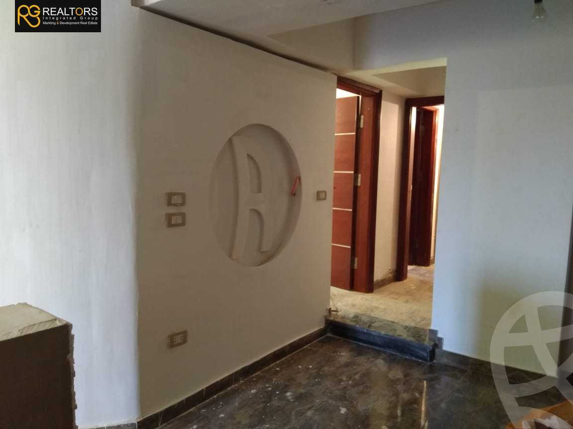 https://aqarmap.com.eg/en/listing/5336464-for-sale-cairo-el-sheikh-zayed-city-el-hay-elasher-street-100