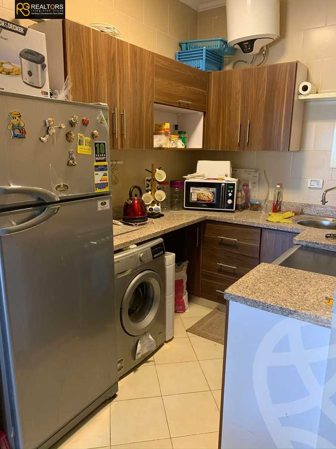 https://aqarmap.com.eg/en/listing/5336577-for-rent-cairo-el-sheikh-zayed-city-compounds-dh-drys