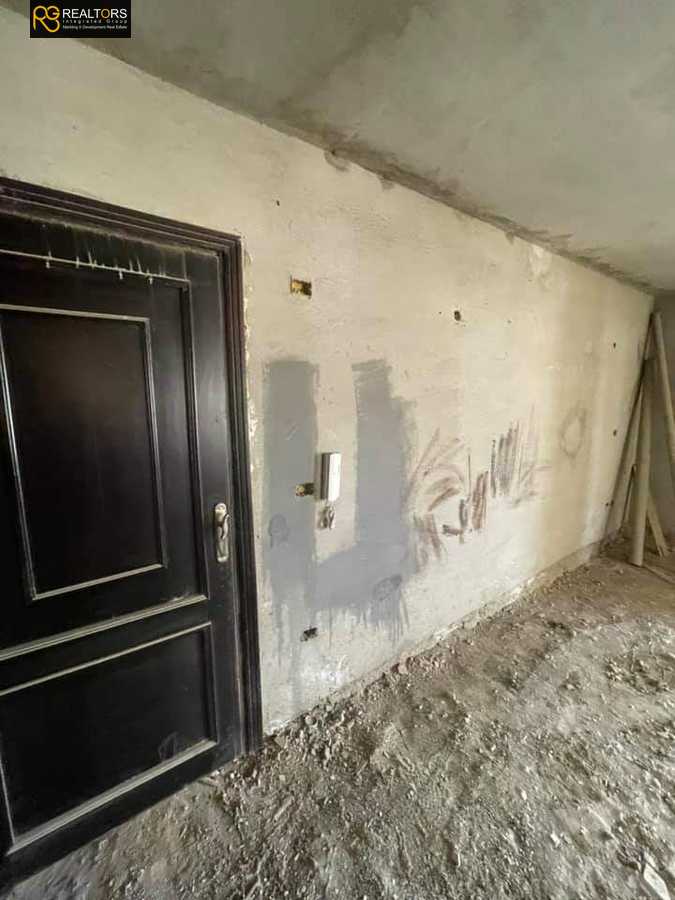 https://aqarmap.com.eg/en/listing/5337099-for-sale-cairo-el-sheikh-zayed-city-compounds-el-khamayel