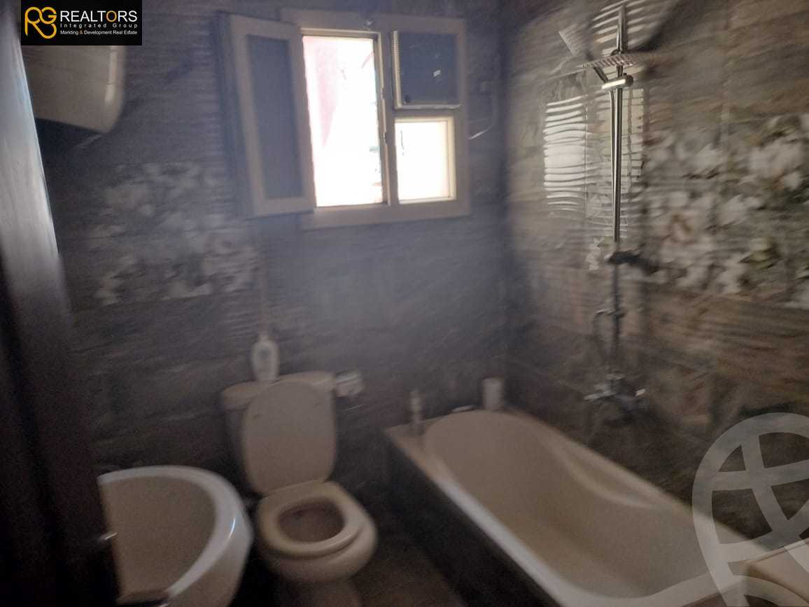 https://aqarmap.com.eg/ar/listing/5337335-for-rent-cairo-el-sheikh-zayed-city-compounds-el-yasmeen-compound