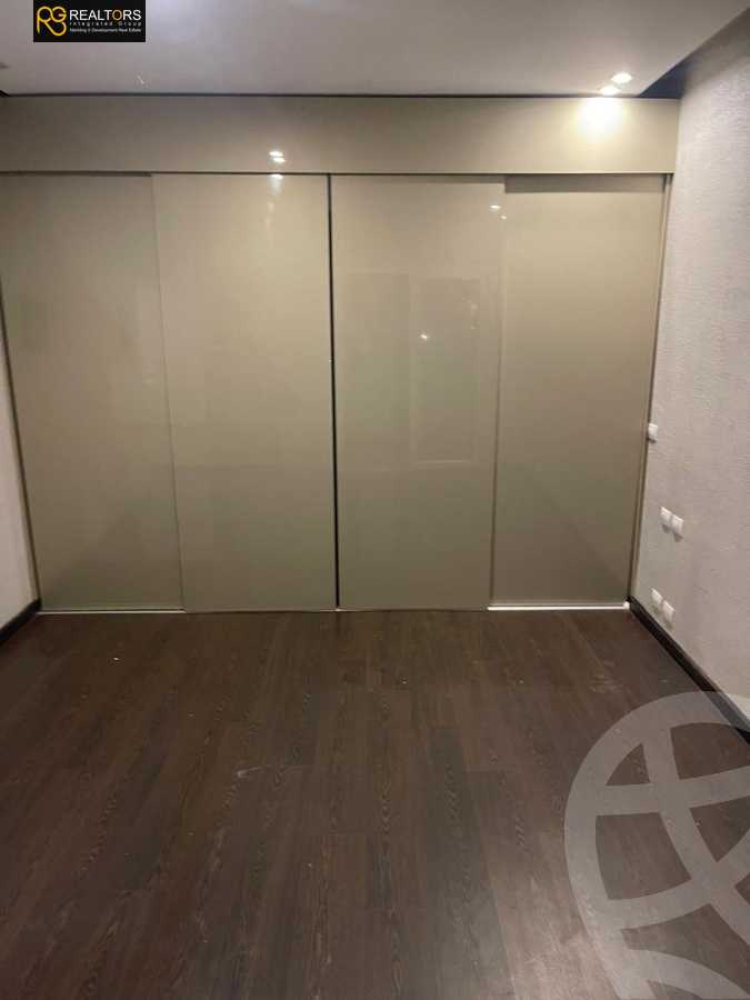 https://aqarmap.com.eg/en/listing/5337464-for-sale-cairo-el-sheikh-zayed-city-compounds-zayed-dunes