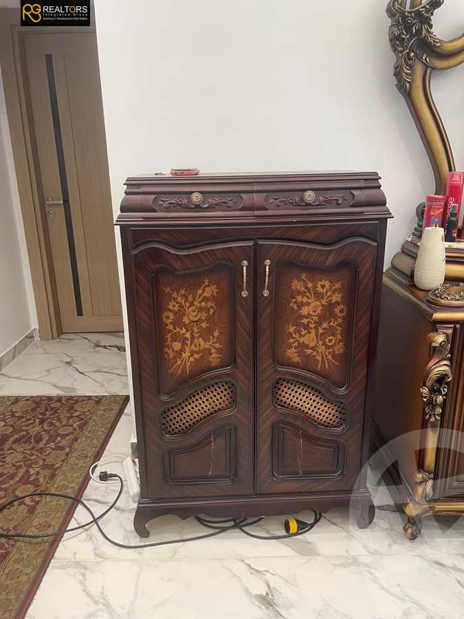 https://aqarmap.com.eg/ar/listing/5337646-for-sale-cairo-6th-of-october-compounds-dream-land-rose-ville