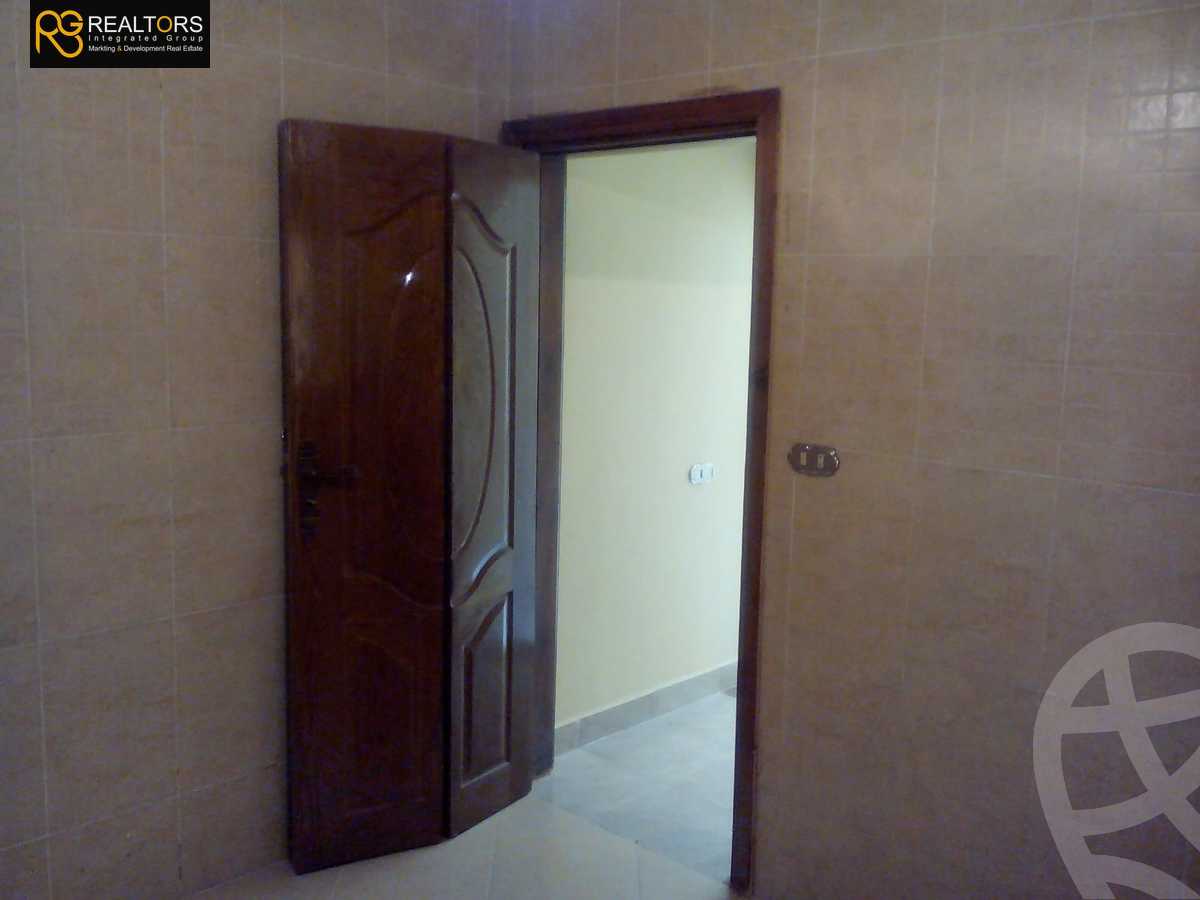 https://aqarmap.com.eg/en/listing/5337773-for-sale-cairo-6th-of-october-el-ahyaa-neighborhood-2nd