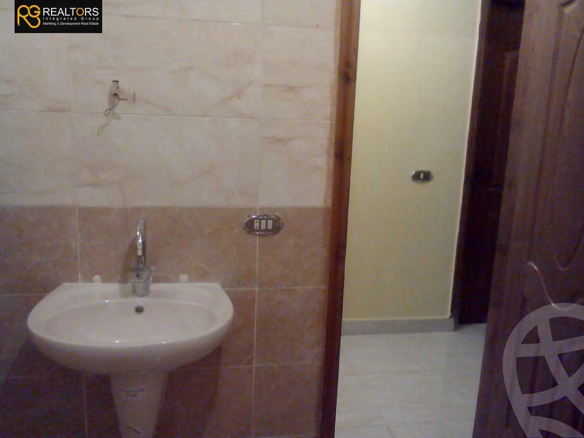 https://aqarmap.com.eg/en/listing/5337773-for-sale-cairo-6th-of-october-el-ahyaa-neighborhood-2nd