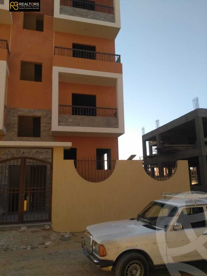 https://aqarmap.com.eg/en/listing/5340265-for-sale-cairo-6th-of-october-el-tawsaat-el-shamalya-hy-2000-qt