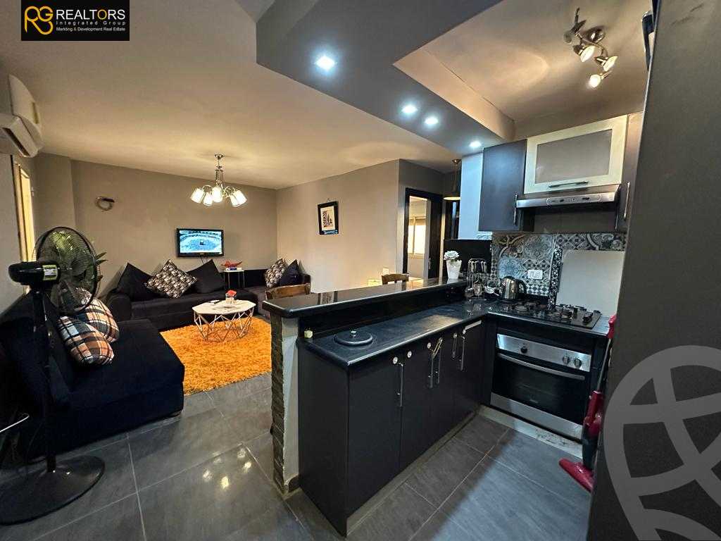 https://aqarmap.com.eg/en/listing/5340841-for-rent-cairo-6th-of-october-compounds-dream-land-lake-dream-dream-land-compound