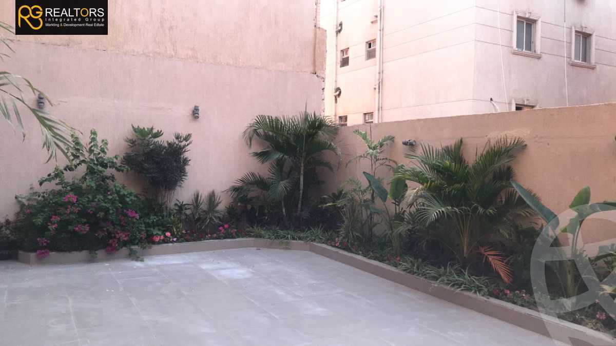 https://aqarmap.com.eg/en/listing/5341388-for-sale-cairo-6th-of-october-featured-neighborhood-first-touristic-village